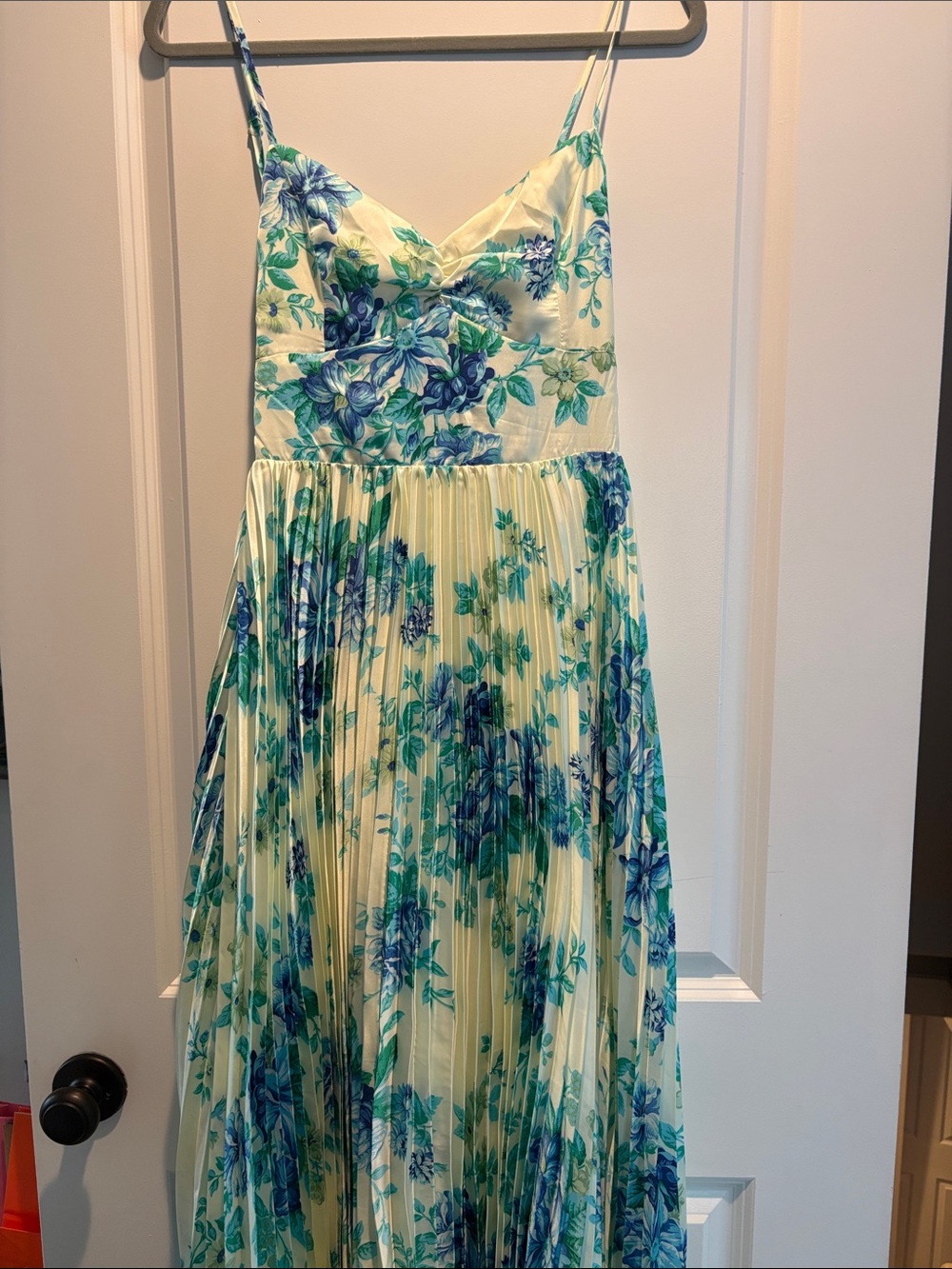 Lulus Francette Yellow Floral Satin Pleated Midi Dress
